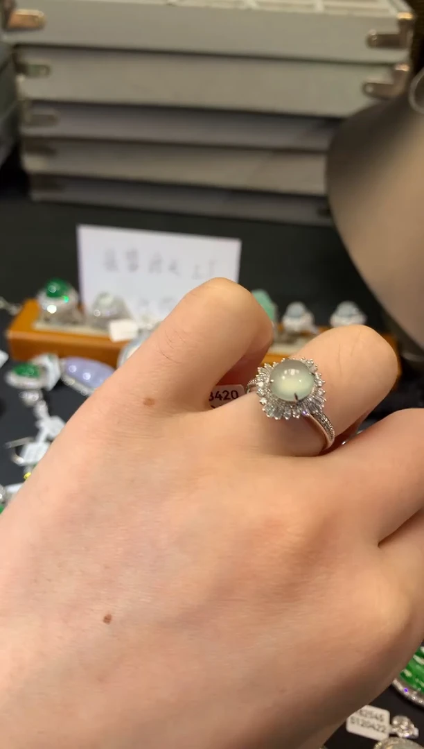 翡翠18K金镶嵌吊坠(不含链)戒指