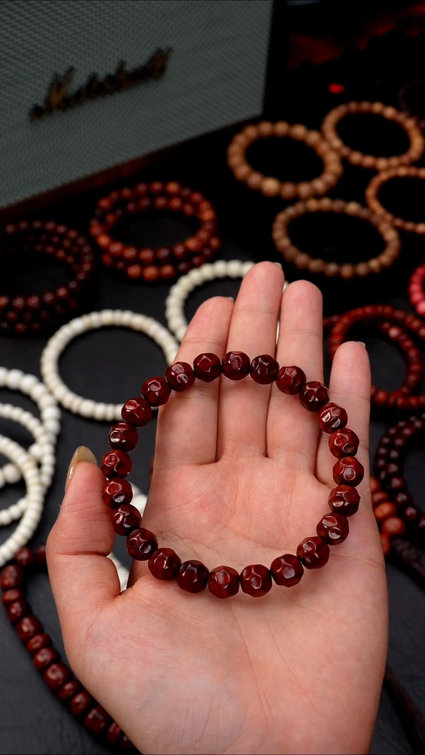 手串/手链小叶紫檀：小叶紫檀9+奶酪无相超精工单圈