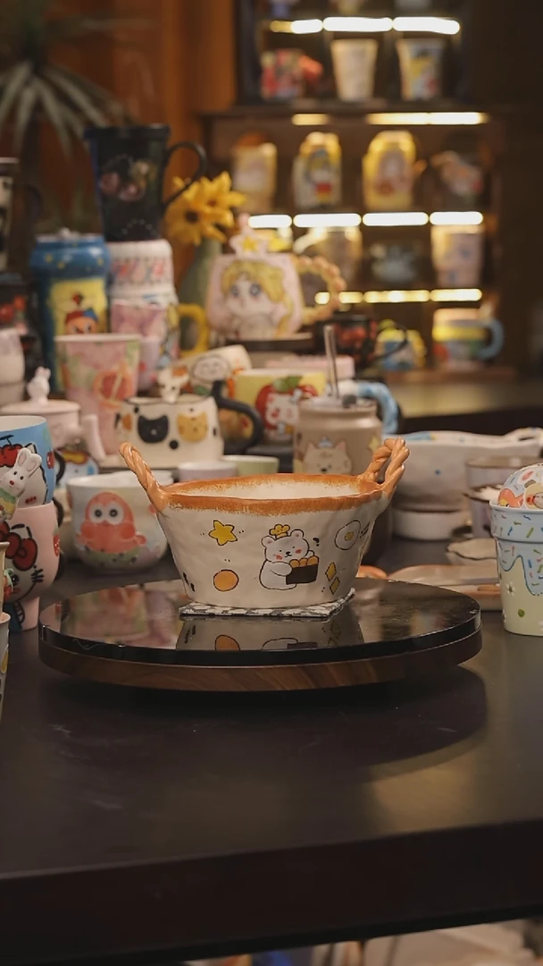 景德镇釉下彩绘设计师款式陶瓷