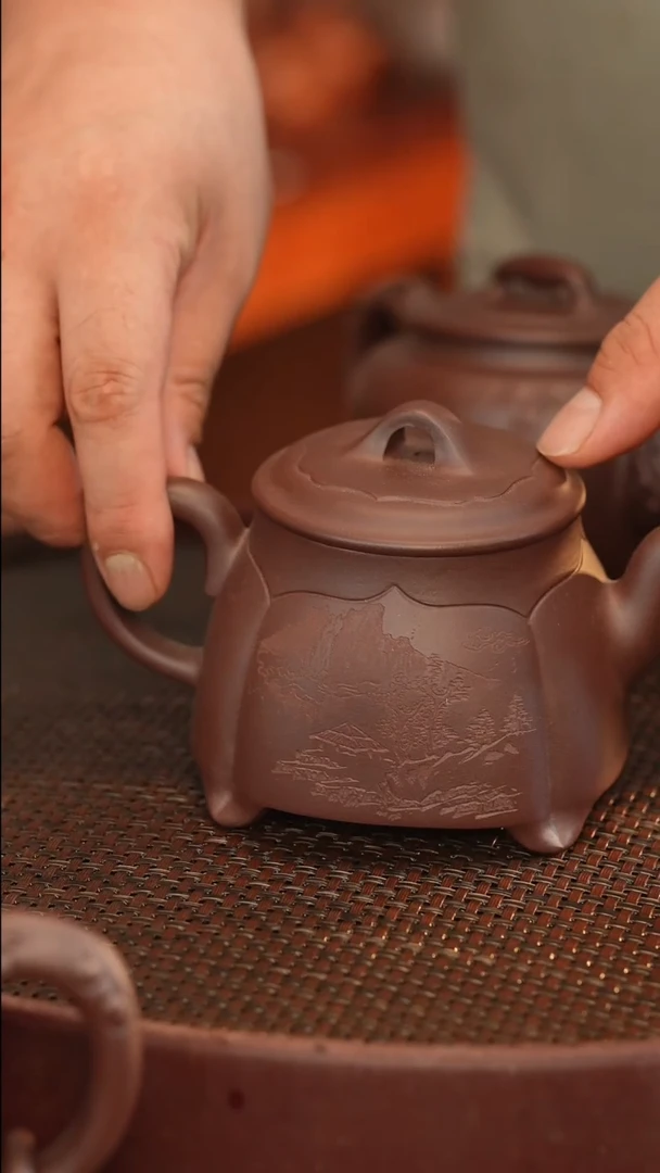 茶壶紫砂紫茄泥 雕刻 350cc