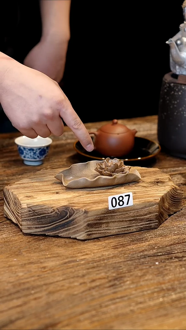 粗陶泥莲花香插粗陶泥莲花香插