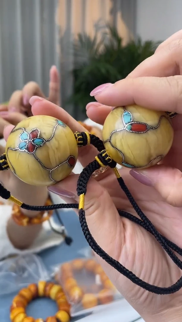 【闪购商品】蜜蜡珠宝奇石未镶嵌假一罚十，多样性发一件039