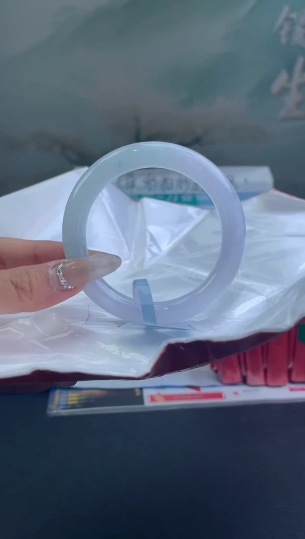 翡翠手镯未镶嵌13翡翠手镯