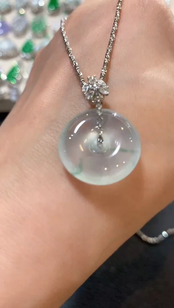 吊坠(不含链)18K金镶嵌翡翠n43