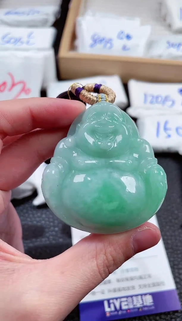 【闪购商品】翡翠颈饰未镶嵌00010798