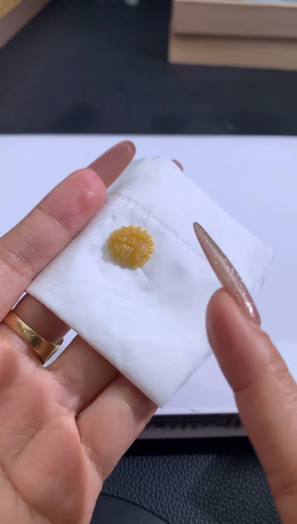 【闪购商品】定制翡翠未镶嵌翡翠