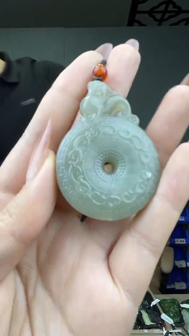 颈饰未镶嵌和田玉拍一发一，多样性发货！