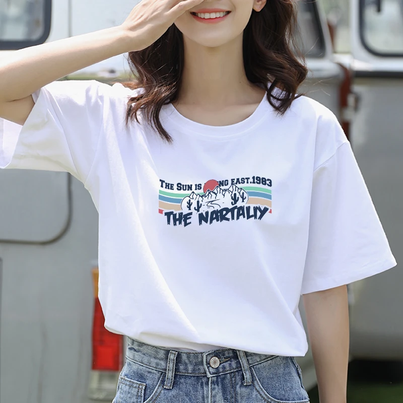夏季2025年春秋内搭短袖t恤女大码宽松白色短款百搭上衣