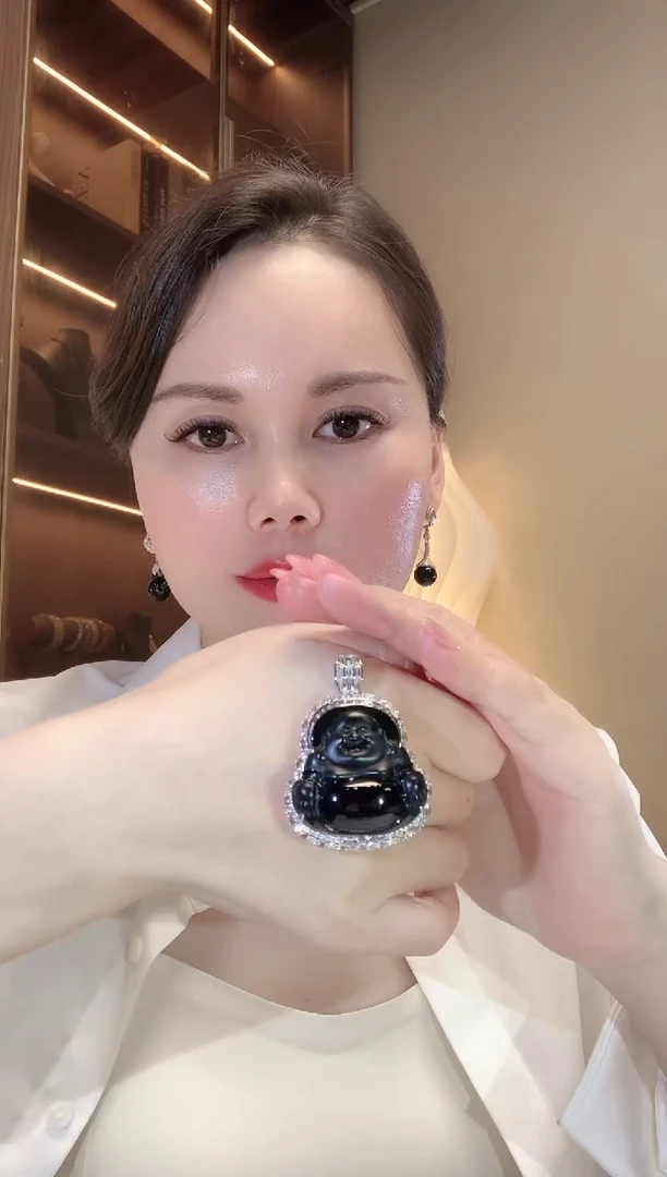 【闪购商品】翡翠吊坠(不含链)18K金镶嵌C95