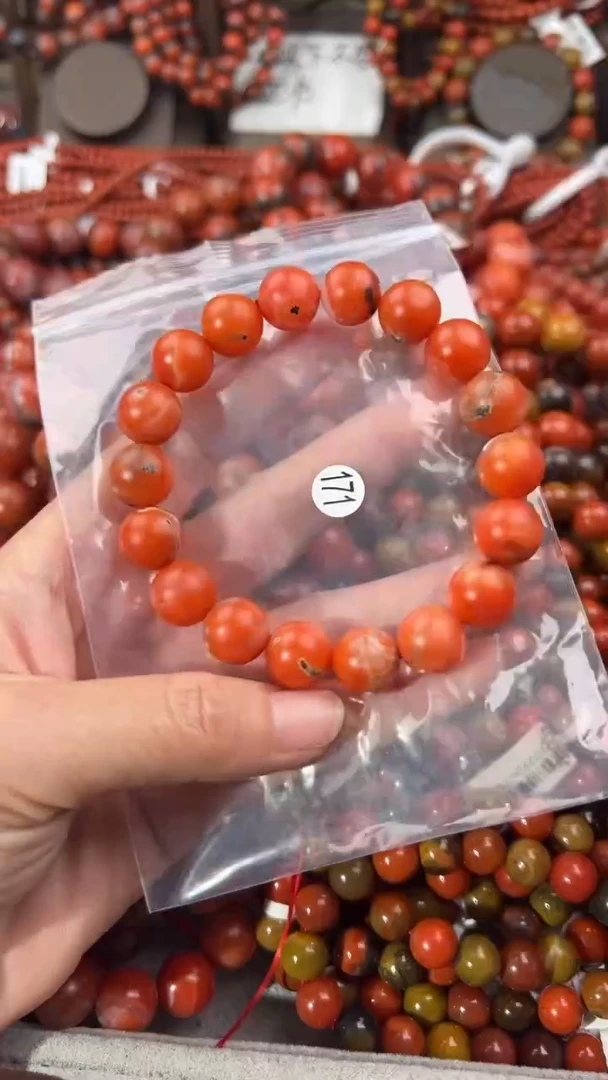 南红玛瑙手串未镶嵌12+