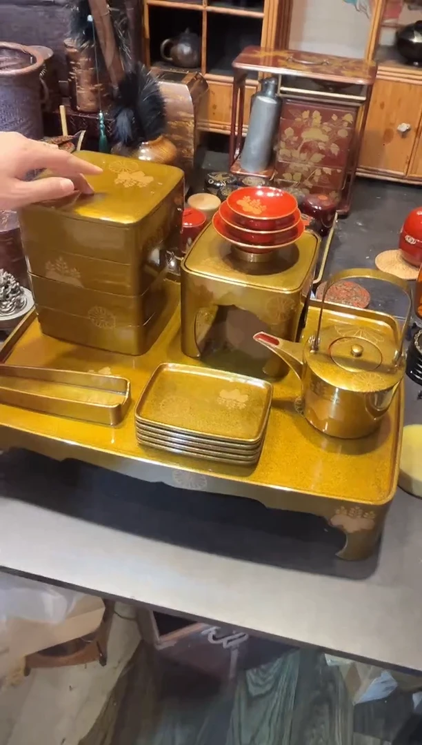 轮岛塗 金梨地屠苏酒器套组(微瑕，介意勿拍）