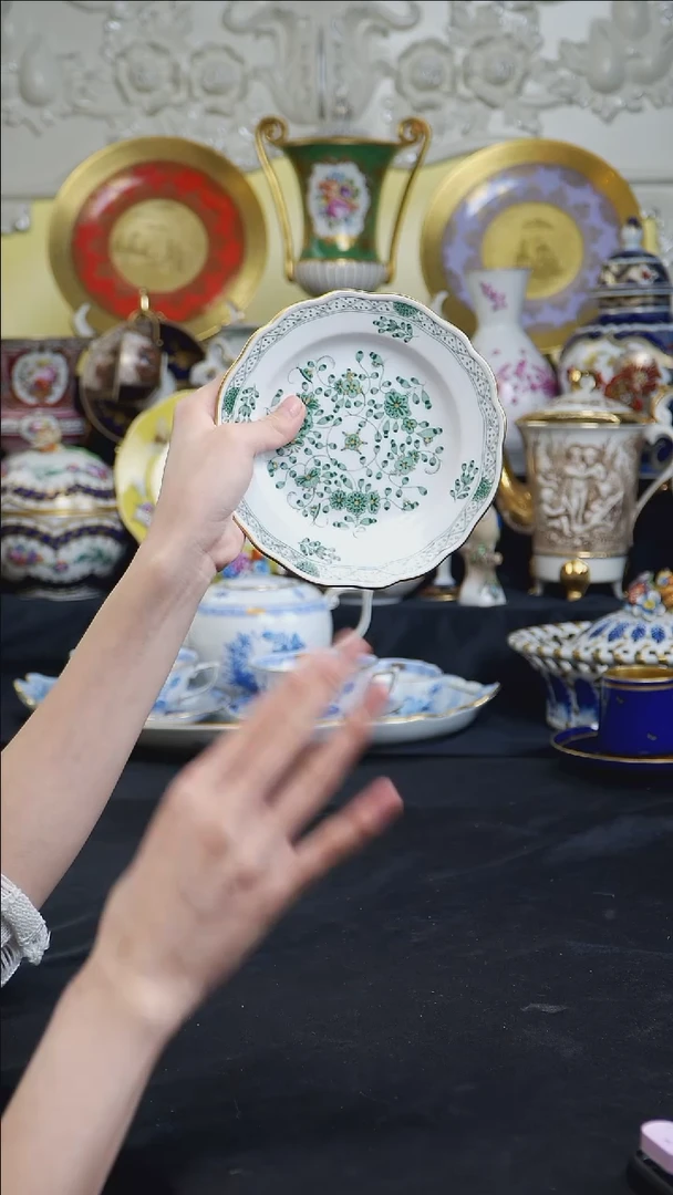 骨瓷婷婷中古器物如图所示53