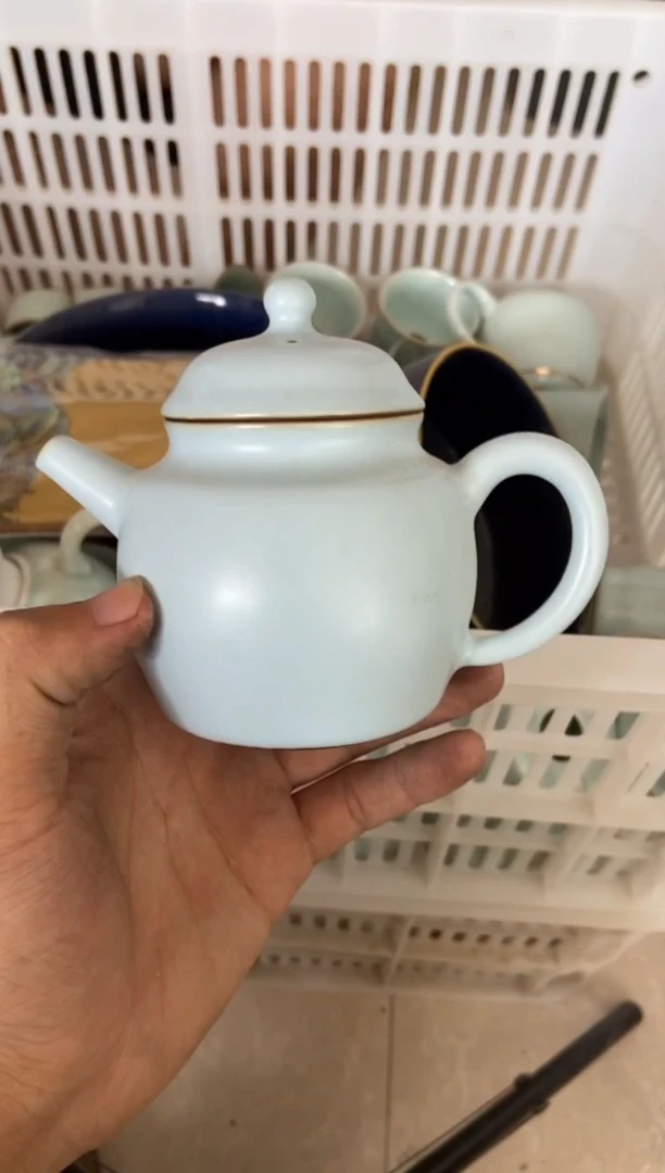 无运费险有瑕疵的摄影的产品有使用过的痕迹有点脏介意勿拍