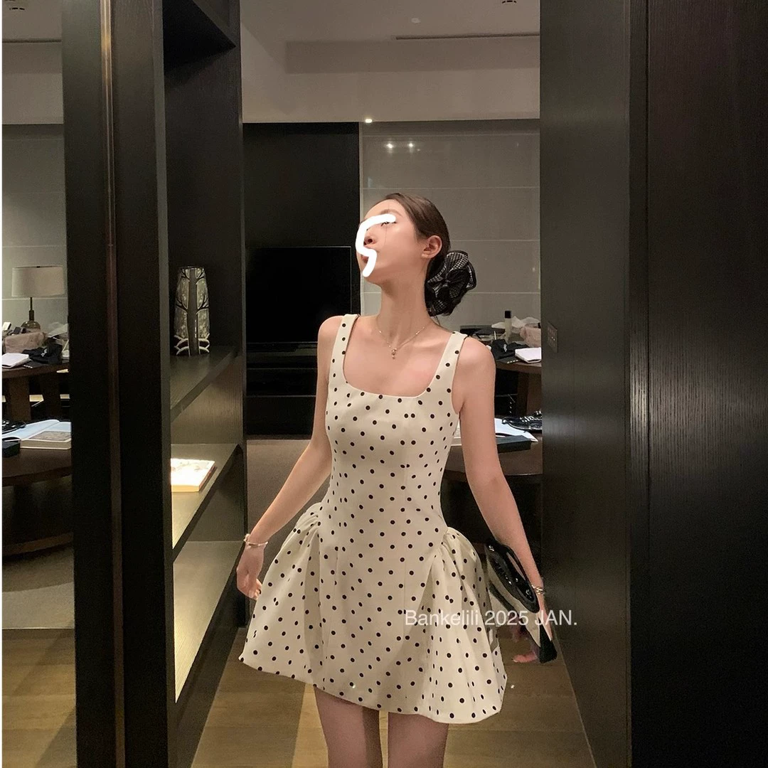 虞书欣jennie同款法式波点收腰连衣裙裙子夏天连衣裙裙子吊带裙