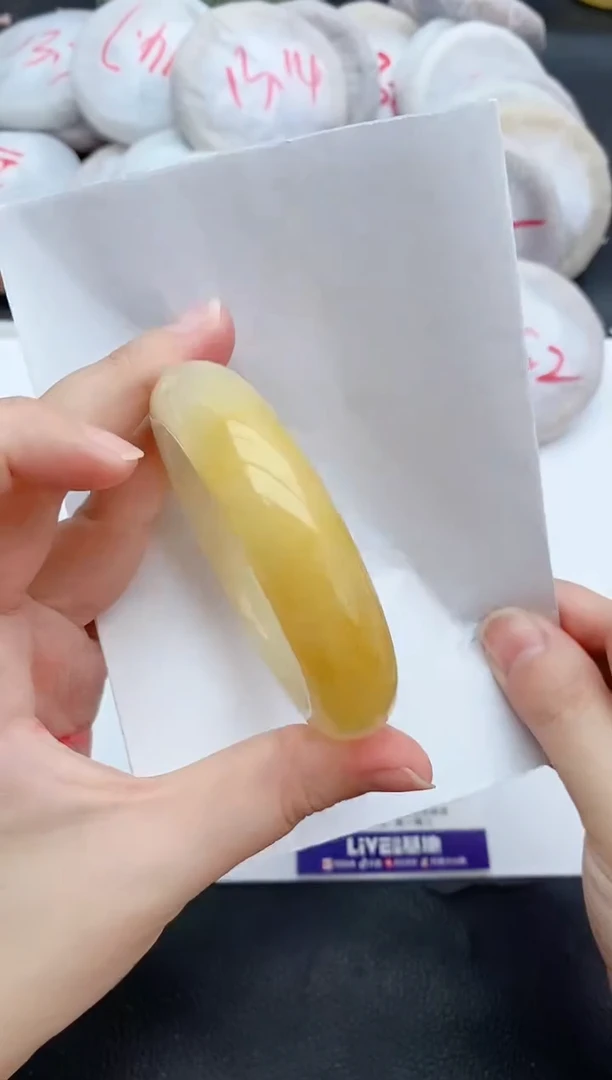 未镶嵌手镯石英质玉185+54/55
