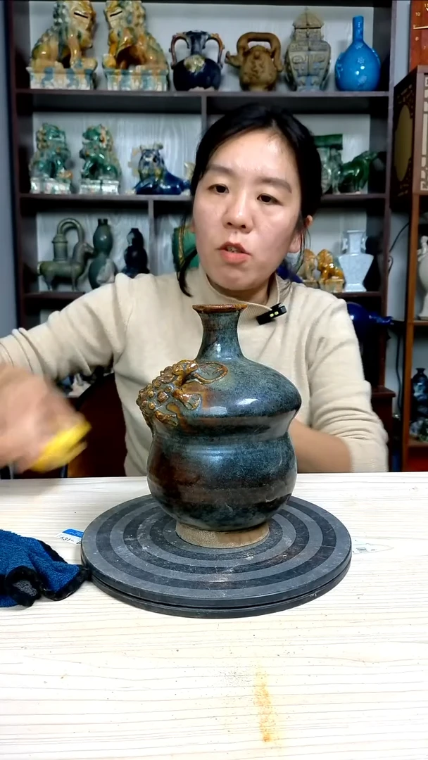 经典精美复古风格瓷器