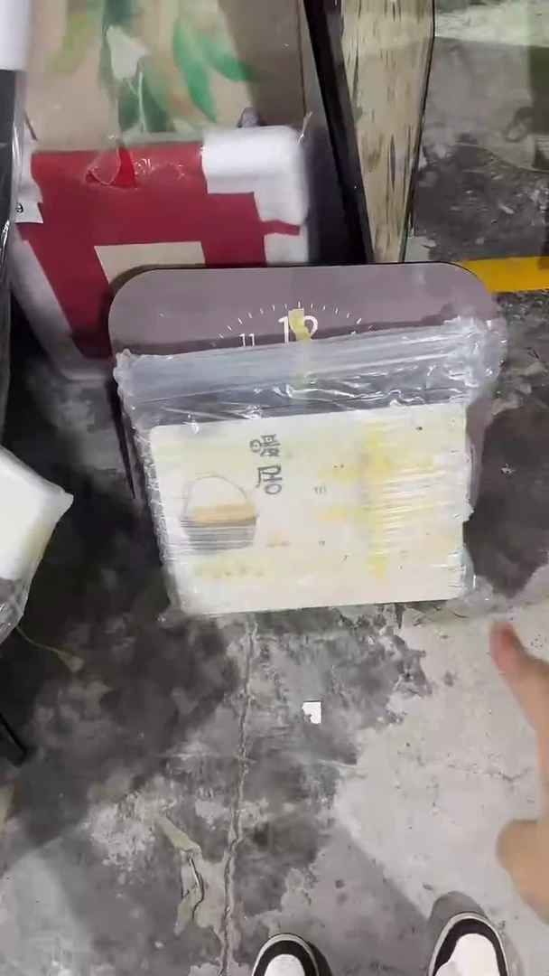 竖款清仓处理    微瑕