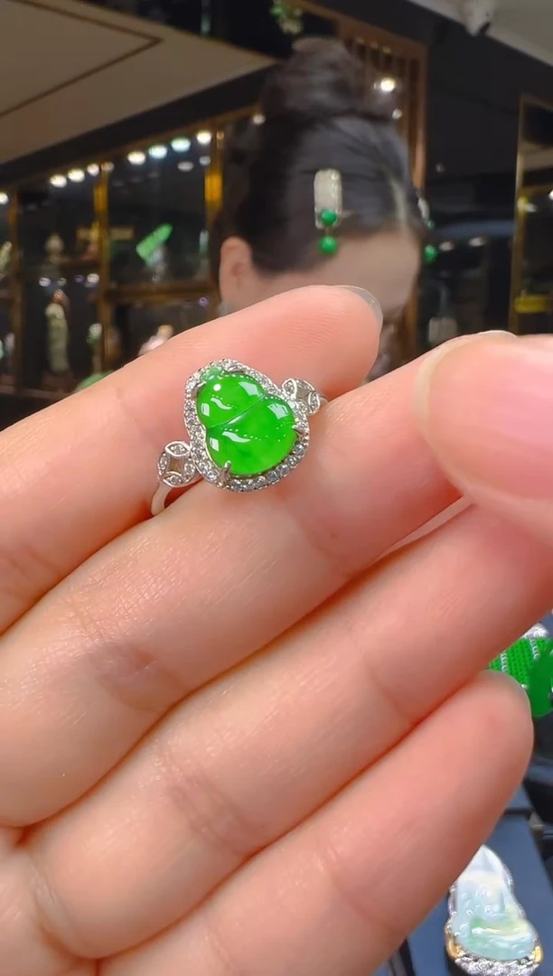 翡翠戒指银S925镶嵌009（多样性发其一）