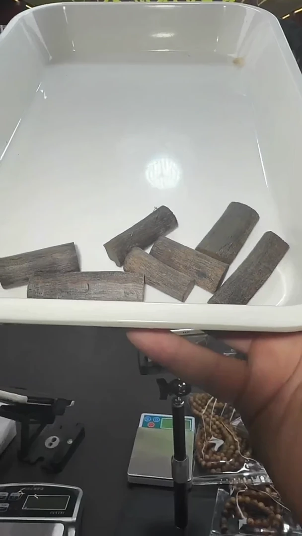 沉香吊坠9号文莱棍子多样性发一