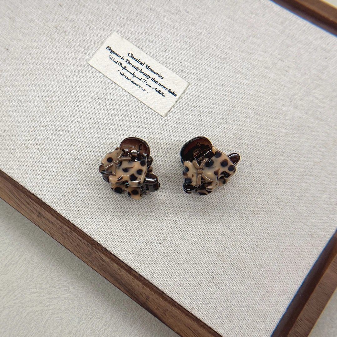 BAOSHATI/宝莎缇F-879韩版迷你小抓夹一对