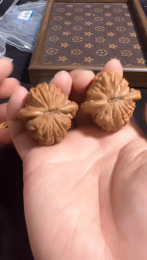 把件核桃40尺全品汉高楼