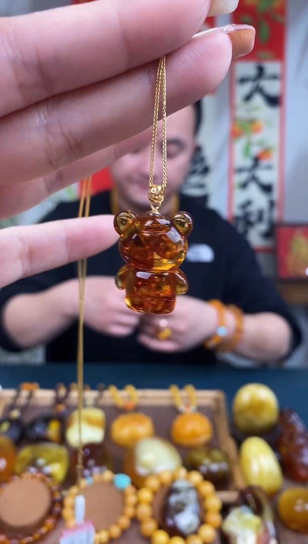 【闪购商品】琥珀裸石未镶嵌多样性发货 只发其中一件