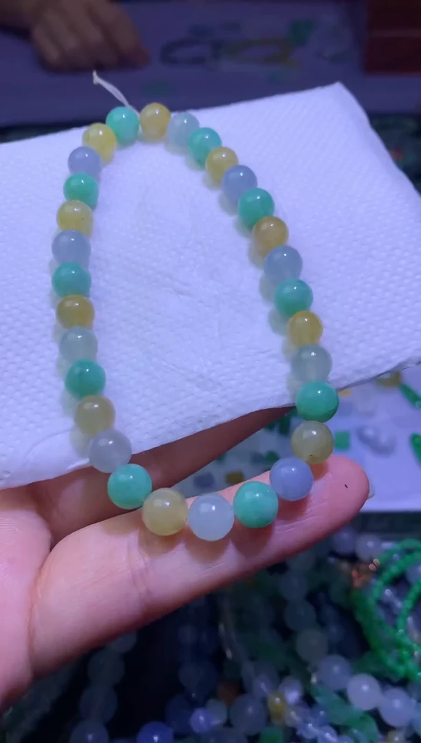 未镶嵌定制翡翠毛货
