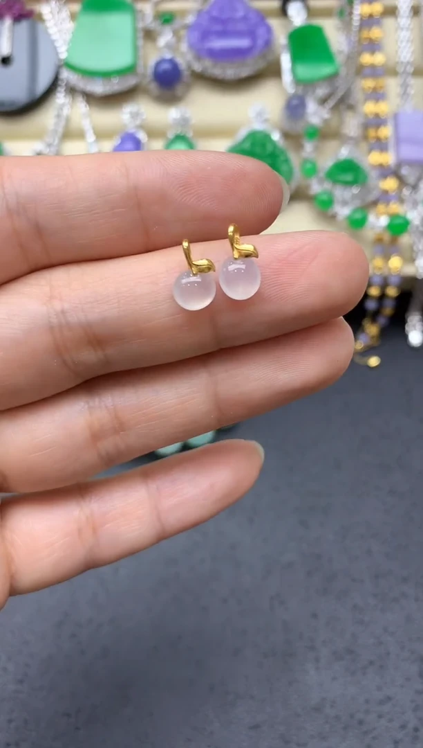 翡翠未镶嵌颈饰45-中国好珍宝