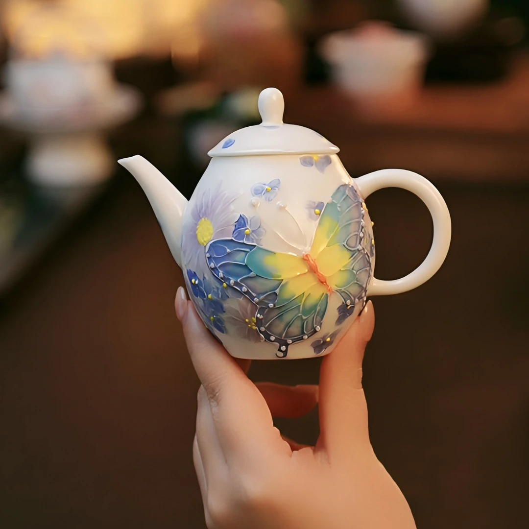 蝶影全手绘釉下彩堆绘油画风女士精致优雅陶瓷茶具美人壶（150ml）