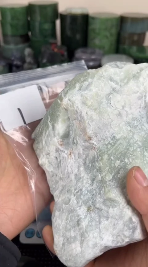 【闪购商品】和田玉珠宝半成品未镶嵌边角