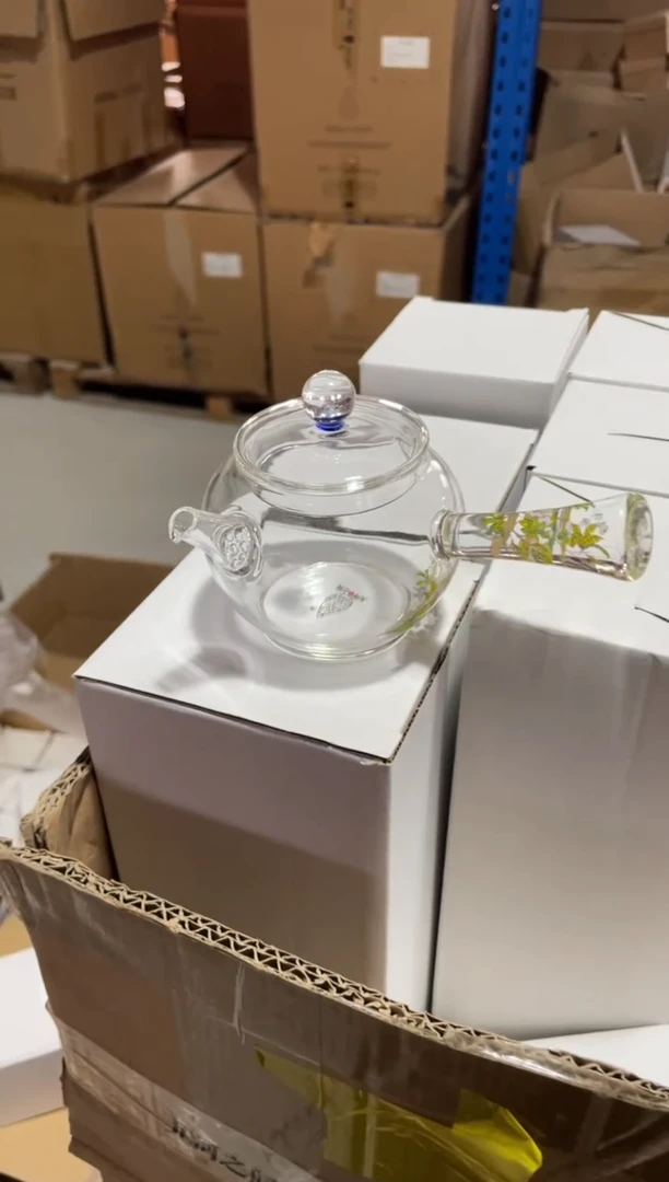 梨花白燕小侧把壶星空