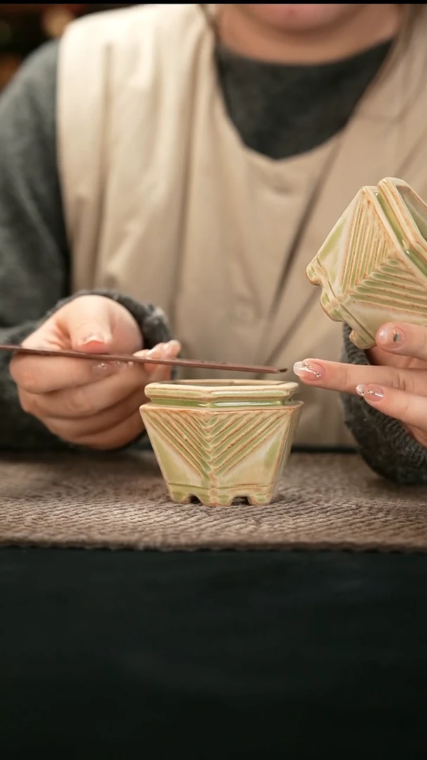 口径5.5花盆-12-30-482特默认有瑕