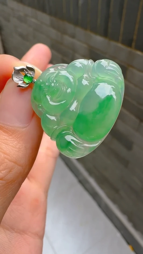 吊坠(不含链)18K金镶嵌翡翠多样性团购发一件