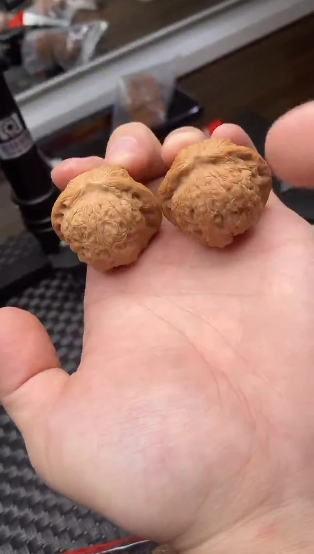 把件文玩核桃全品血麒麟37尺左右