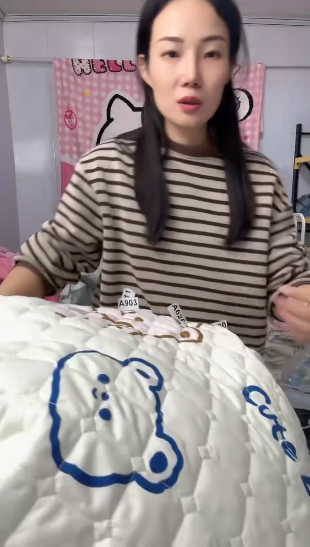 牛奶绒L***?988一米五默认微瑕床笠