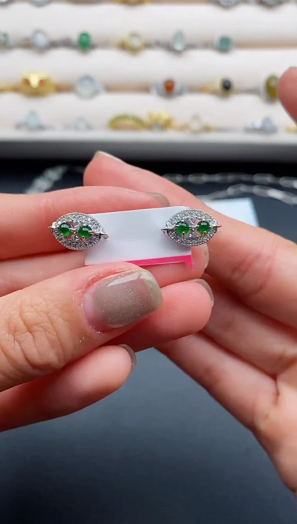 银S925镶嵌戒指翡翠8888888+4