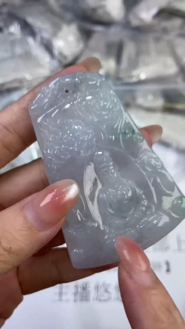 翡翠挂件未镶嵌294433    /多样性发一件