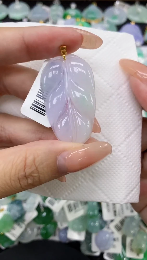 颈饰18K金镶嵌翡翠11111111111