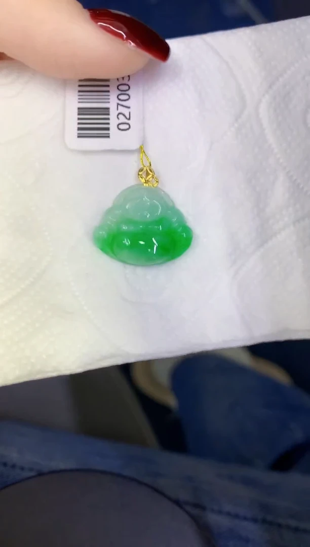 颈饰18K金镶嵌翡翠缅甸天然翡翠A货