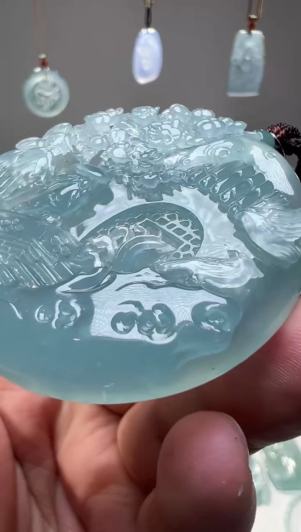 吊坠(不含链)未镶嵌翡翠山水牌