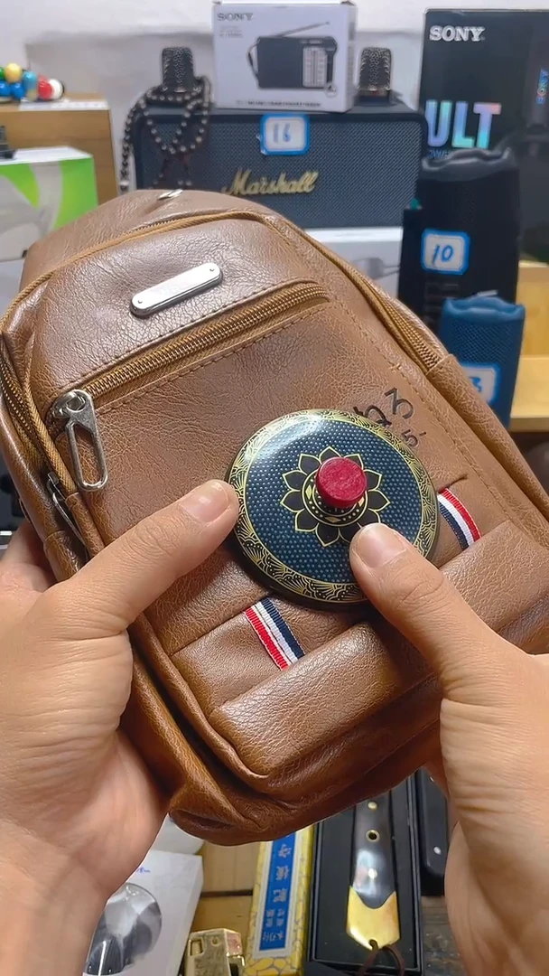 瓷片闪购商品 如图所示