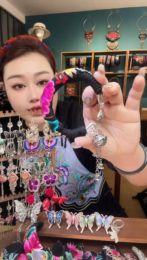 刺绣纯手工民族风刺绣手镯