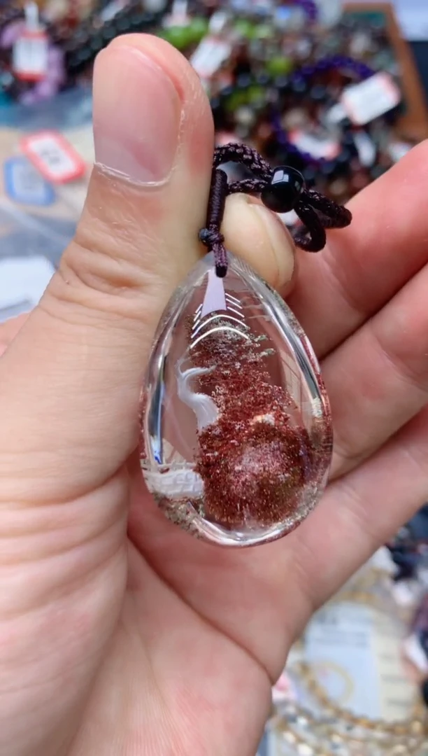 未镶嵌吊坠(赠链)水晶83