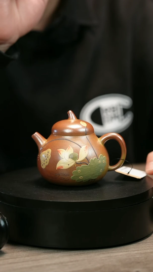 茶壶紫砂艾*H2435李小琴堆绘莲花茄瓜