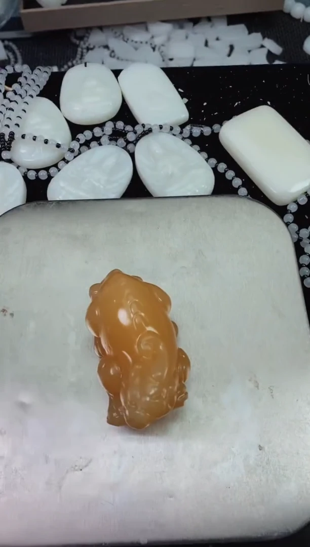 天然玉石未镶嵌颈饰8040034