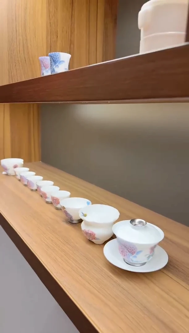 【闪购商品】小乔推荐如图所示