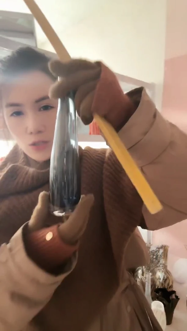 247直播玻璃花瓶