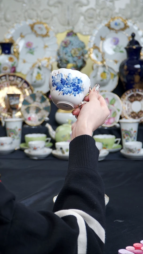 骨瓷婷婷中古器物如图所示8