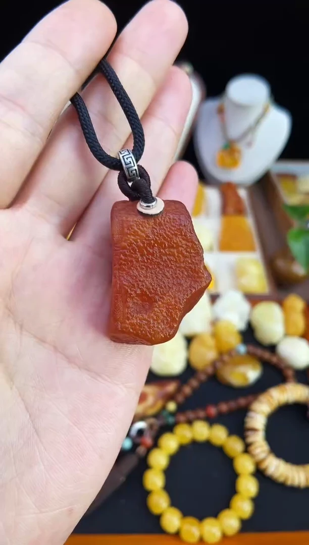 琥珀未镶嵌珠宝奇石柒月