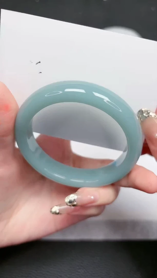 【闪购商品】石英质玉手镯未镶嵌16-56